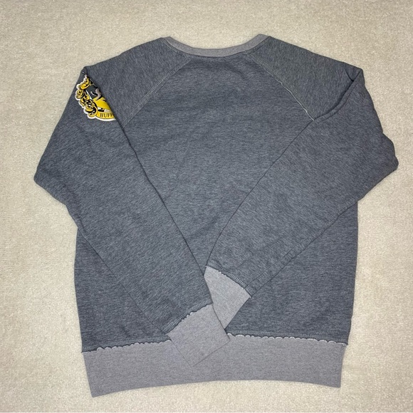 Harry Potter Hufflepuff House Sweatshirt and Socks Bundle - Picture 3 of 8